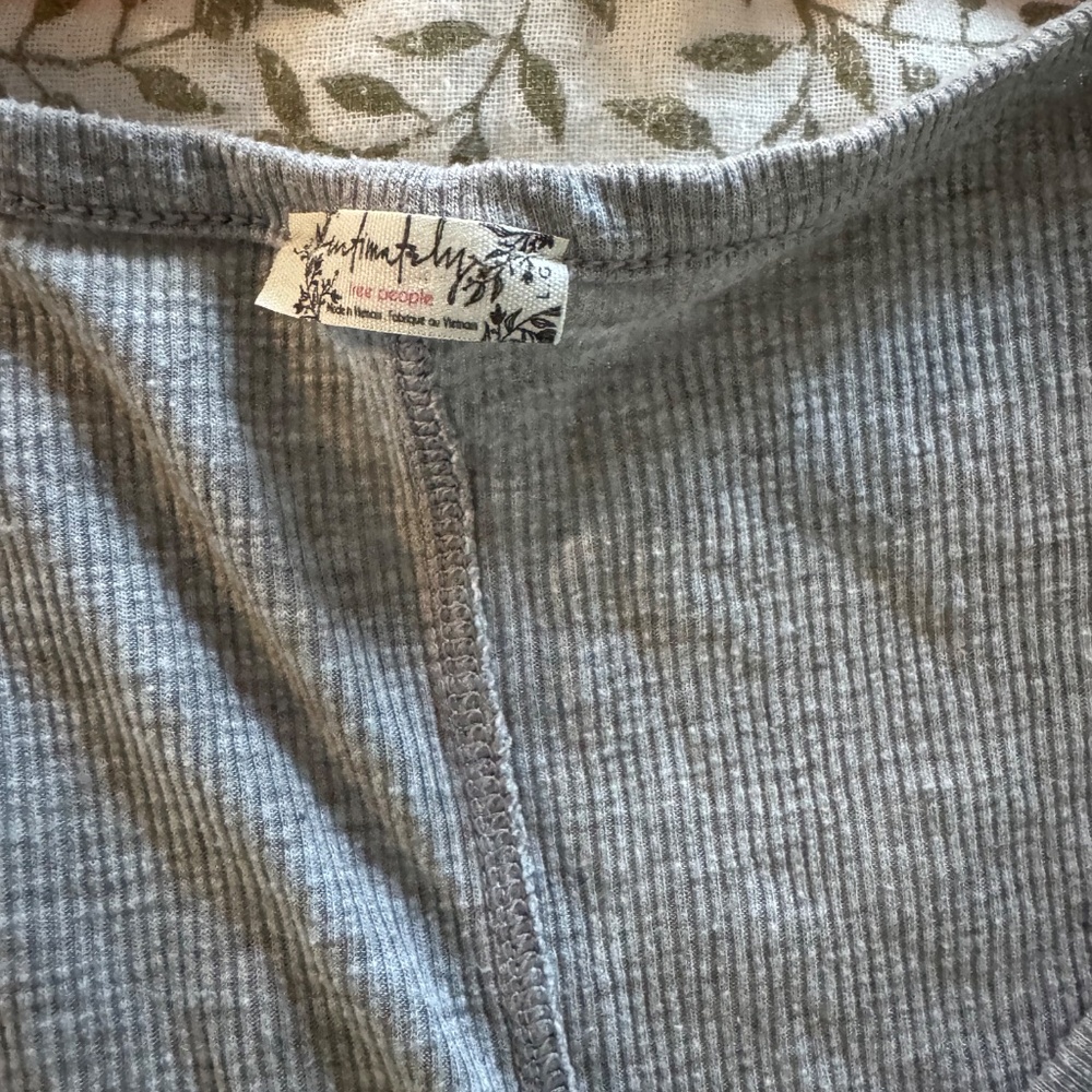 Free people bundle - Picture 2 of 5